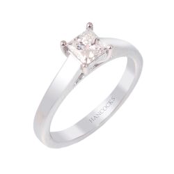 platinum princess cut diamond single stone ring