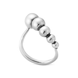 Moonlight Grapes Slim Ring in Silver