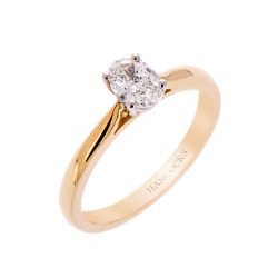 18ct Oval Cut Diamond Single Stone Ring