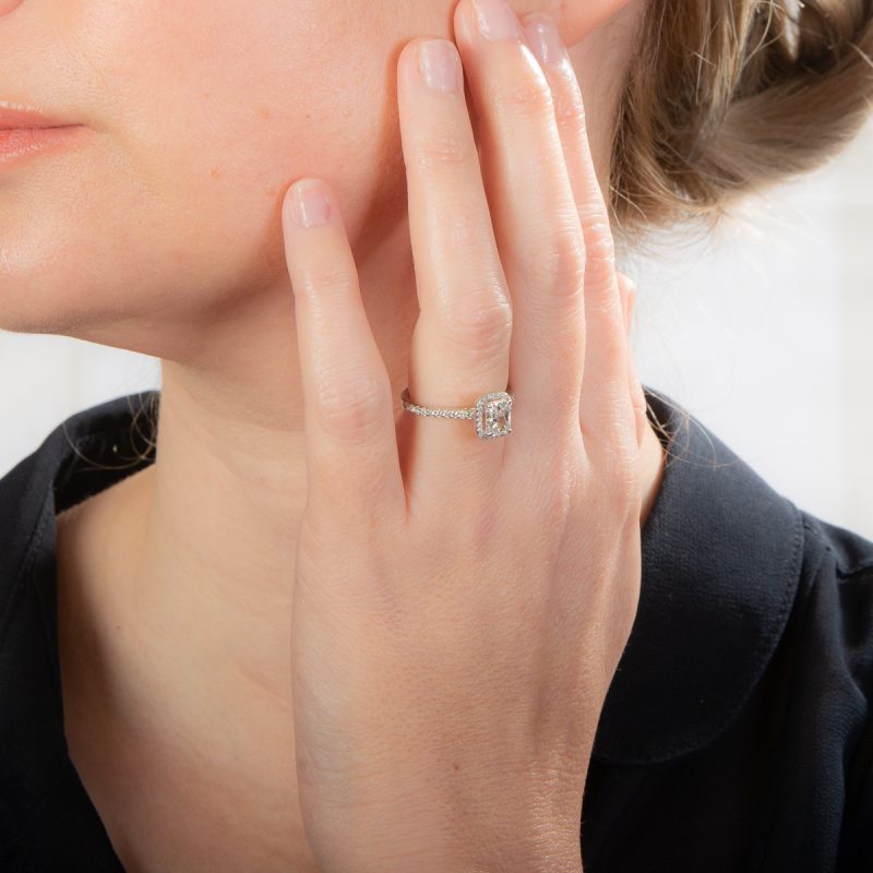 Radiant Cut Diamond Cluster Ring - Image 2