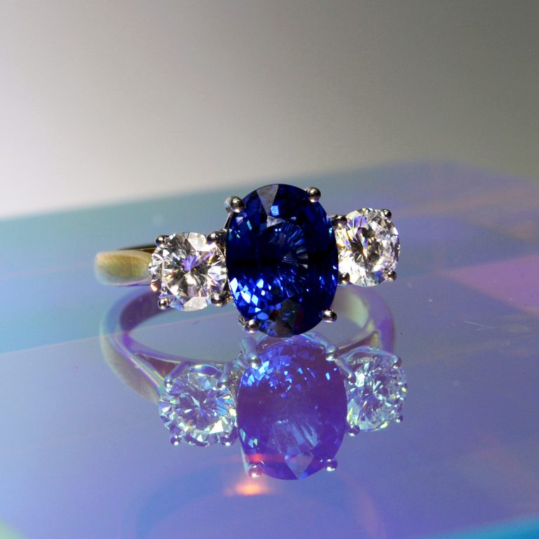 2025 Sapphire Trend
