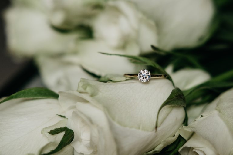 brilliant cut diamond engagement ring