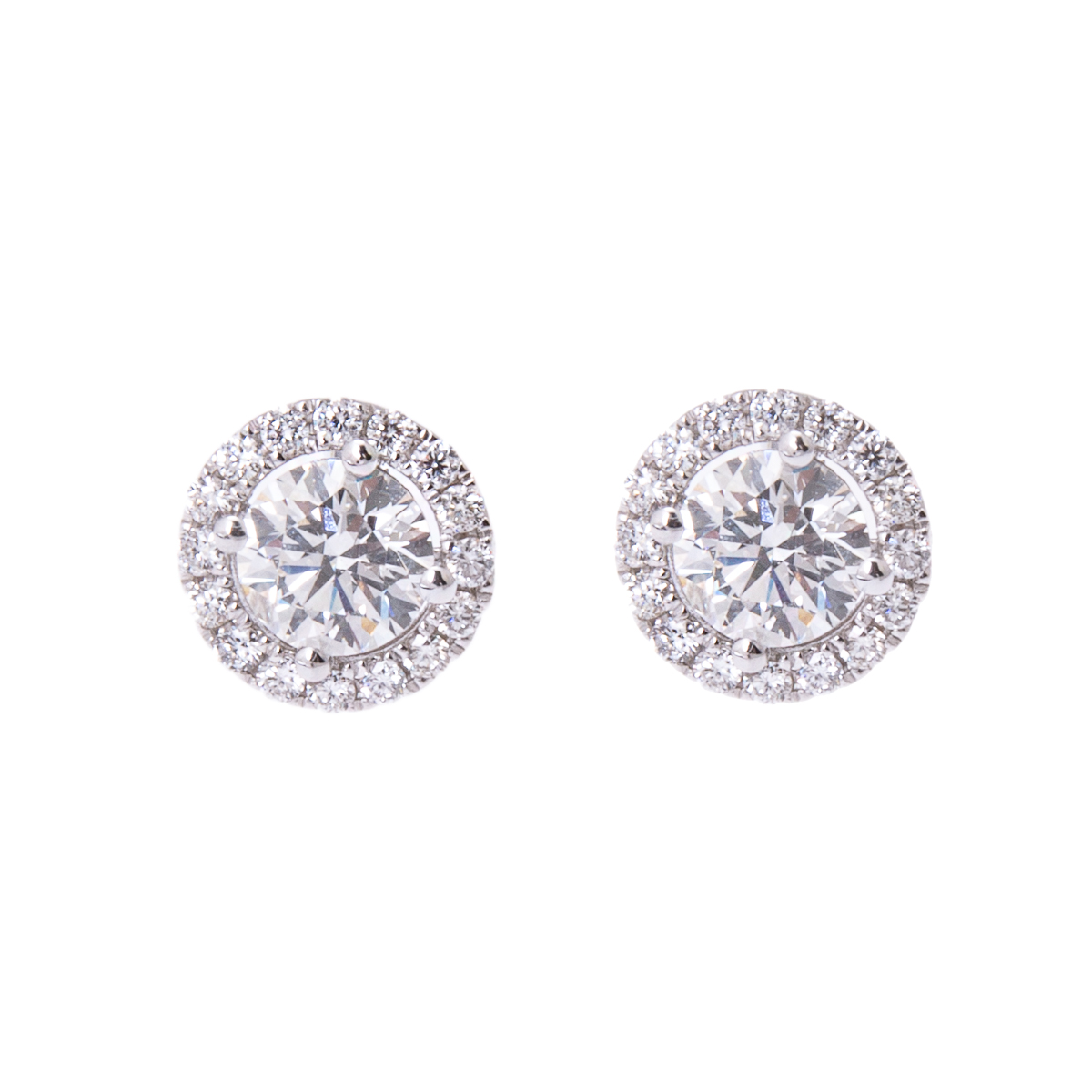 diamond stud earrings in white gold