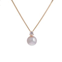 pearl and diamond pendant