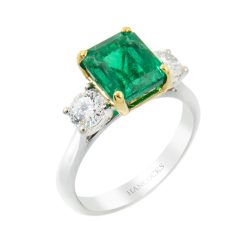 emerald and diamond ring