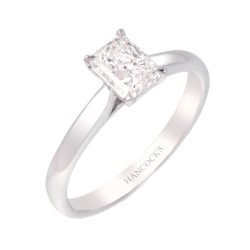 platinum radiant cut diamond engagement ring