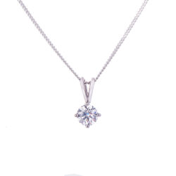 platinum brilliant cut diamond pendant